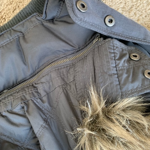 Abercrombie and fitch women winter jacket size xs - Picture 6 of 6